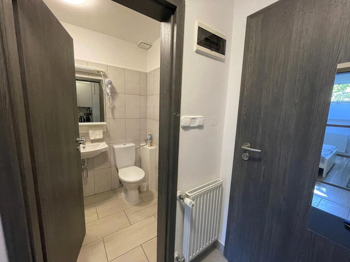 Benevia Apartments Πετς Εξωτερικό φωτογραφία